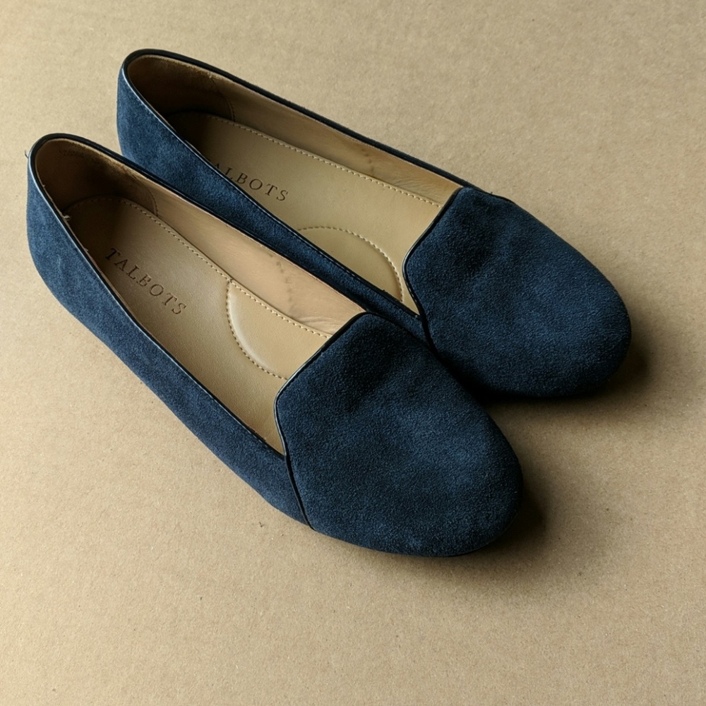 New navy blue flats